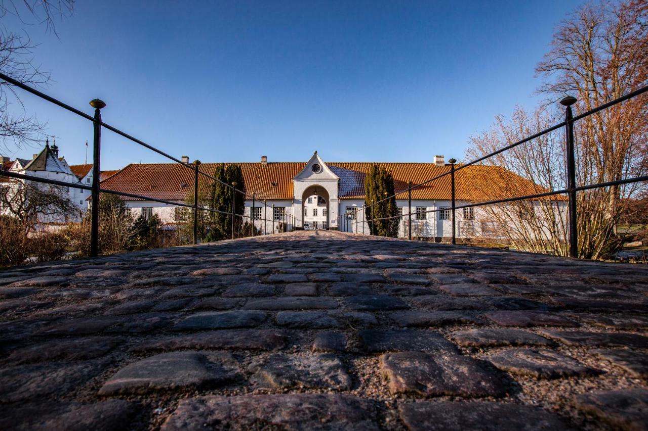 Schloss Gluecksburg Glücksburg Exterior foto