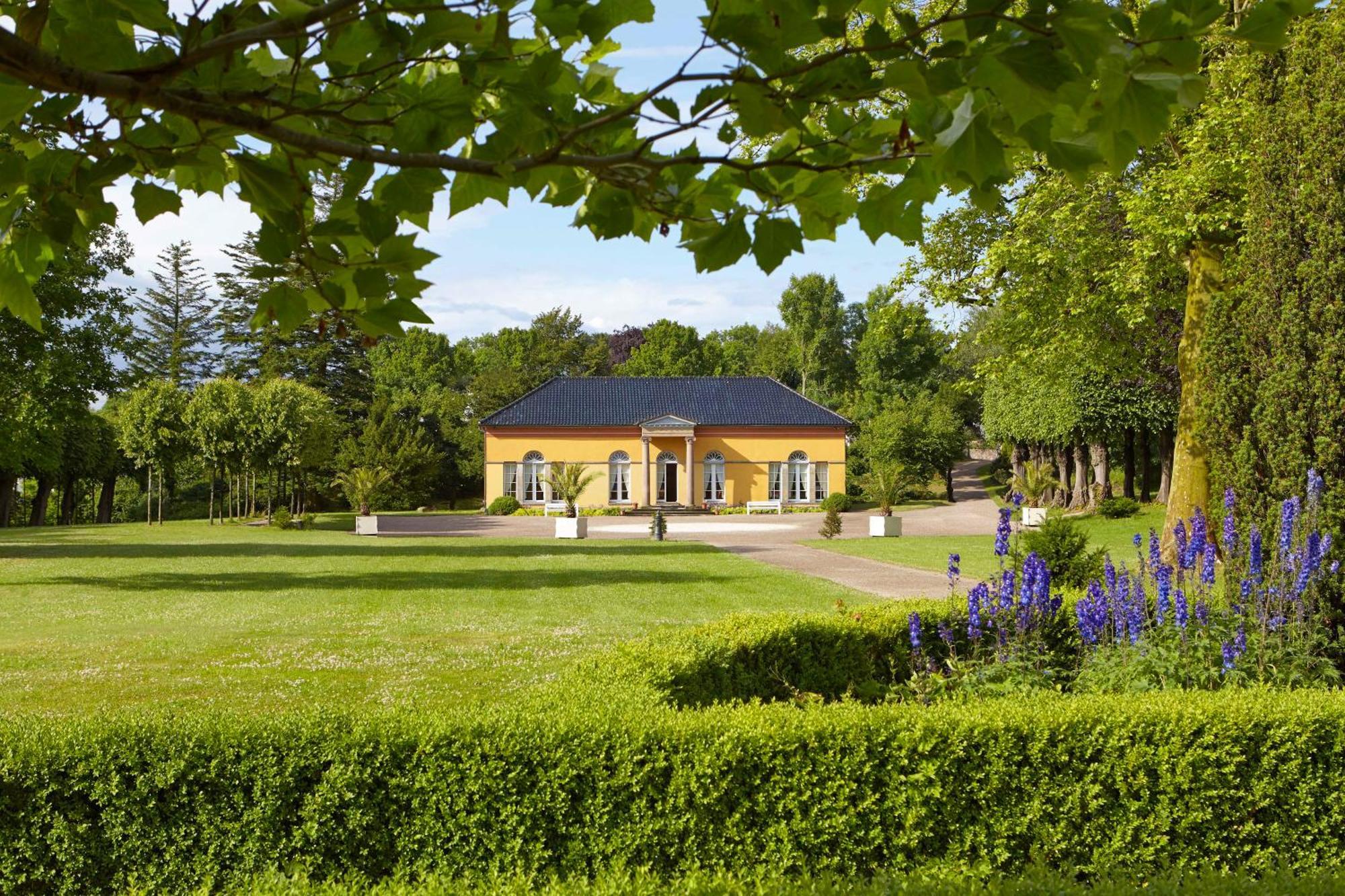 Schloss Gluecksburg Glücksburg Exterior foto